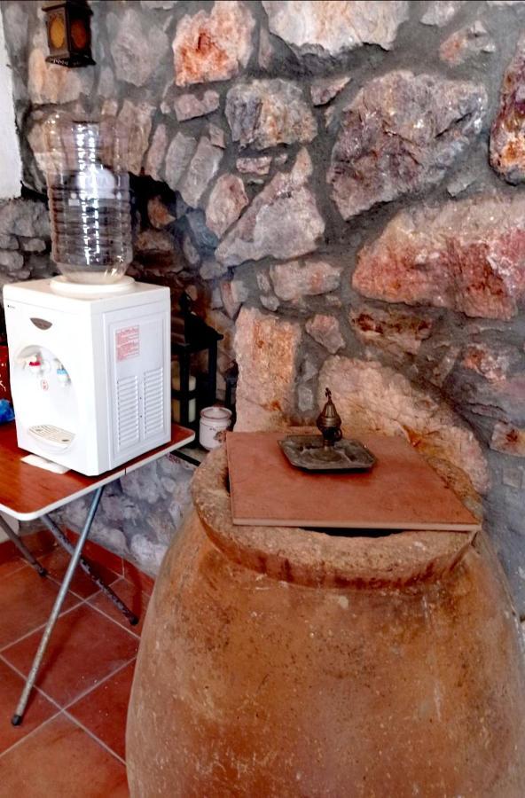 הוילה Chios Island Traditional Stone House In Chios מראה חיצוני תמונה